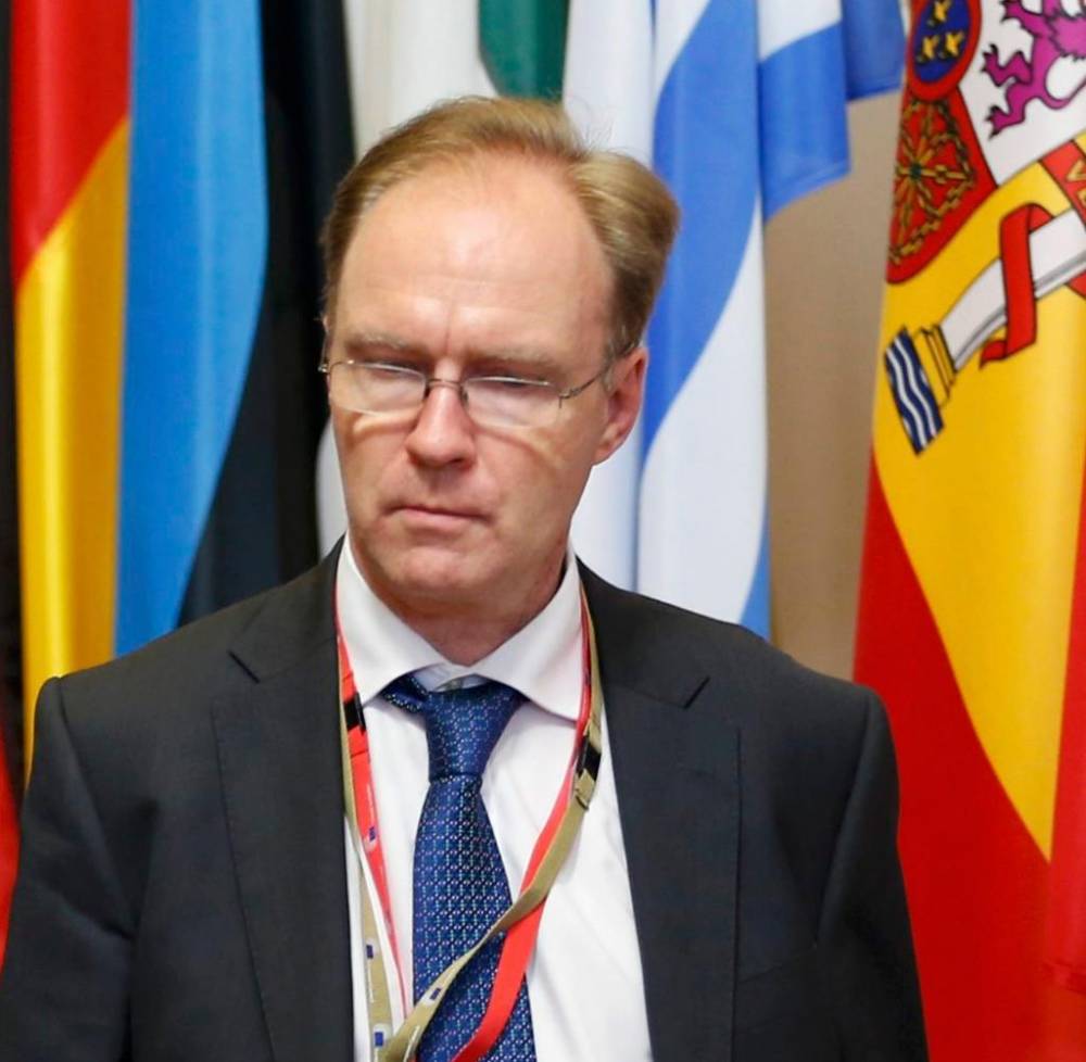 Ambasadorul britanic la UE demisionează - ivanrogers-1483460256.jpg
