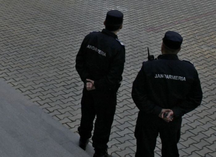 Militarii disponibilizați au pierdut procesul cu Jandarmeria - jandarm-1337548335.jpg