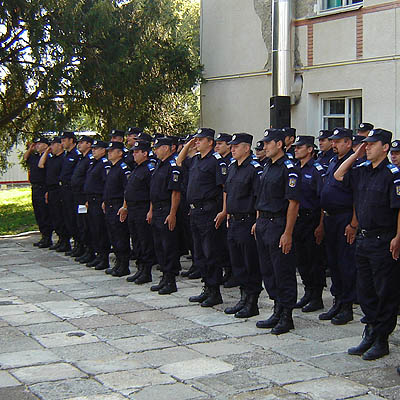Jandarmii constănțeni sărbătoresc Ziua Imnului Național - jandarmi-1311800302.jpg