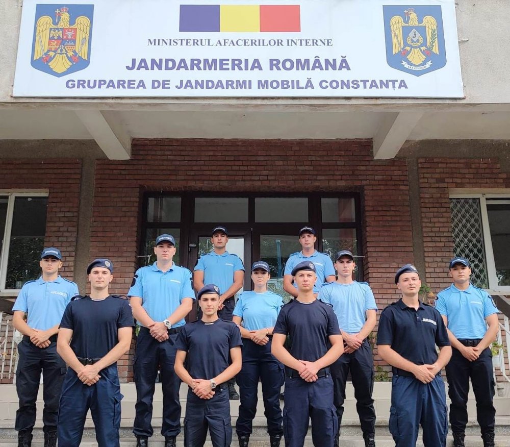 Elevi militari de la Jandarmi, stagiu de practică pe litoral - jandarmi-1659461753.jpg