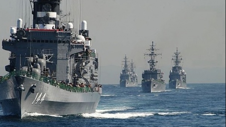 Conflictul ia amploare: Japonia trimite 50 de nave în jurul insulelor - japannavysenkaku72900600-1348072055.jpg
