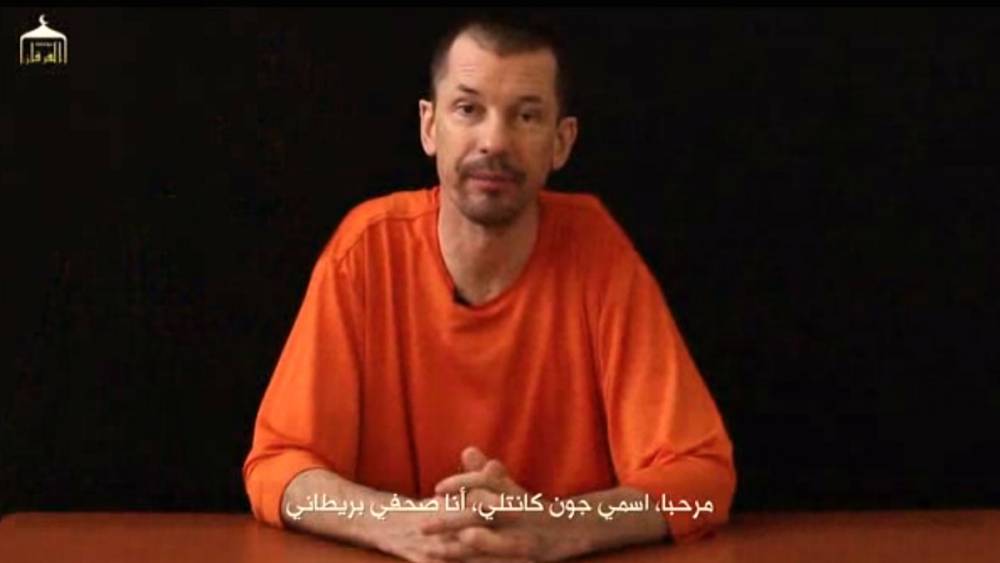 Dezvăluirile incredibile făcute de ostaticul John Cantlie. Ce spune despre acțiunile Statului Islamic - johncantlieisisvideo011-1423561193.jpg