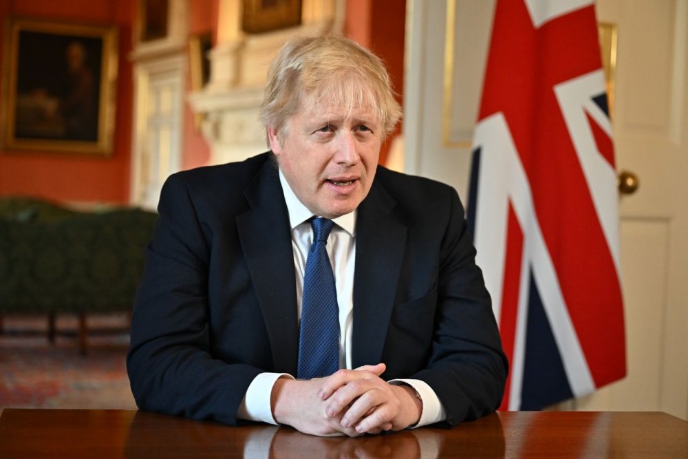 Boris Johnson vizitează trupele britanice staționate la granița NATO cu Rusia - johnsontrupe-1646143350.jpg