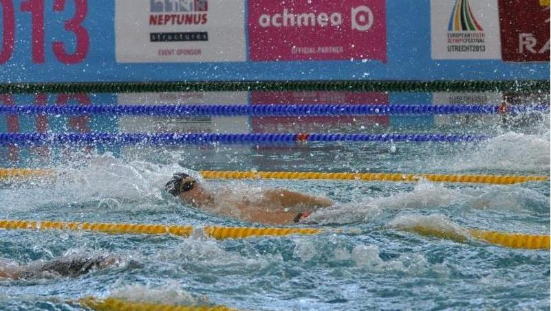 JO: România, pe locul 5 la proba de 100 m spate, la natație - jonatatiesursacosrro-1408438044.jpg