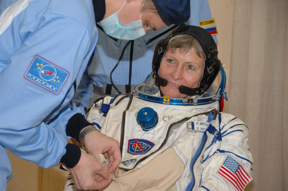 Astronauta americană Peggy Whitson a revenit pe Pământ după un timp record petrecut în spațiu - jsc2016e180326-1504425970.jpg