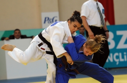 Cupa Europeană de judo juniori: locul trei pentru sportivii noștri - judo-1405246170.jpg