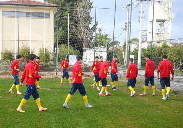 Fotbal: Naționala U16 se pregătește de debutul la Aegean Cup - juniorifotbalsursafrf-1452776850.jpg
