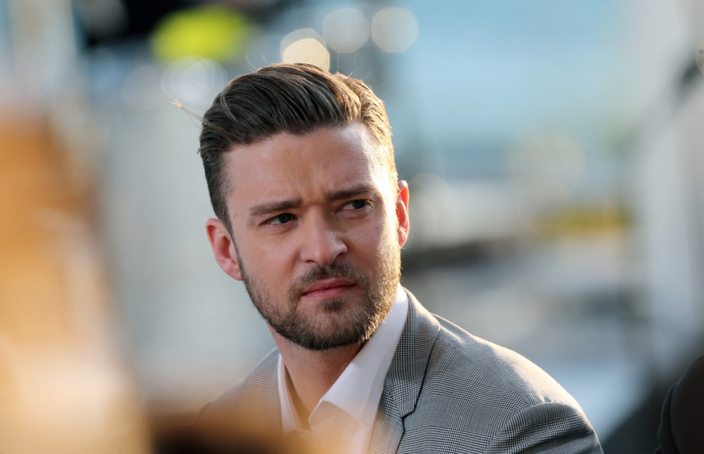 Justin Timberlake, cel mai elegant bărbat din 2013 - justintimberlake-1387727395.jpg