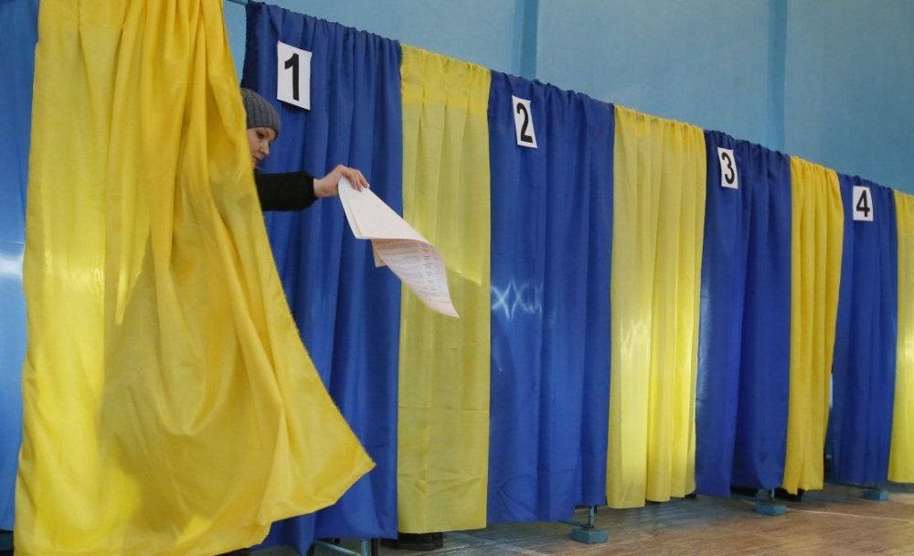 Kievul a înființat 101 secții de votare în străinătate pentru scrutinul prezidențial - kievul-1553646196.jpg