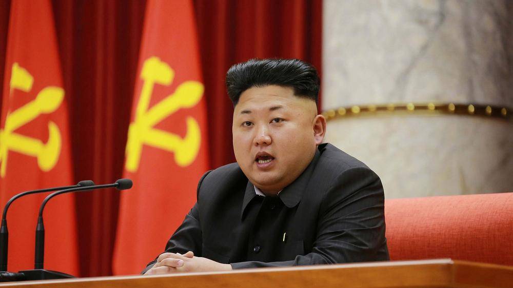 Coreea de Nord susține că a realizat medicamentul care vindecă SIDA și Ebola - kim-1434783379.jpg