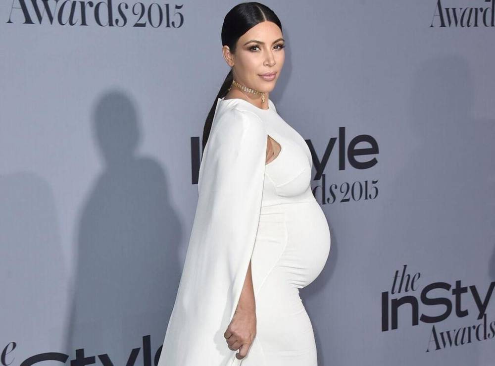 Kim Kardashian, din nou mamă. Vedeta a născut un băiețel sănătos - kim-1449398711.jpg