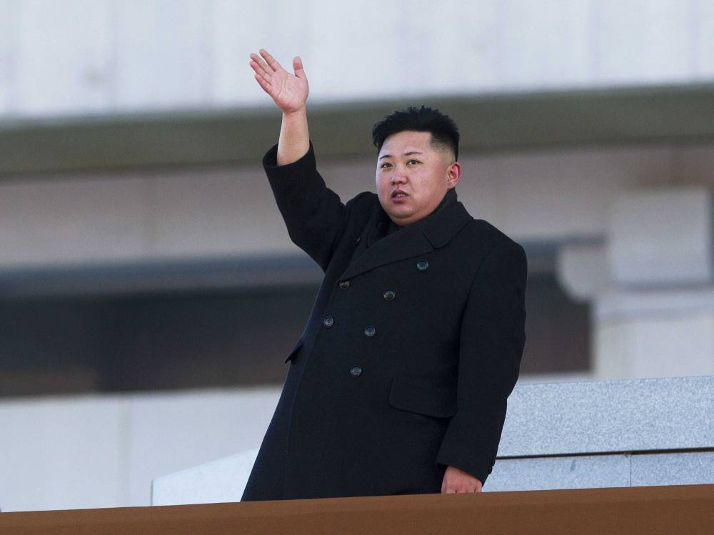 Coreea de Nord a testat un nou sistem antiaerian - kimjongun-1459587610.jpg