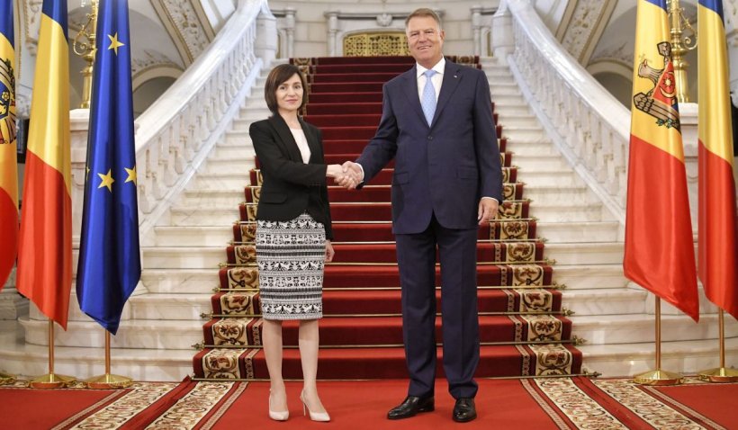Klaus Iohannis, vizită oficială în Republica Moldova şi întâlnire cu Maia Sandu în contextul războiului din Ucraina - klaus-1647350111.jpg