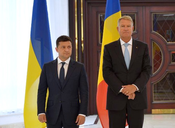 Klaus Iohannis, mesaj de ultimă oră după ce a discutat cu președintele Ucrainei, Volodimir Zelenski - klaus5-1647194200.jpg