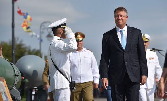 Klaus Iohannis, la Constanța: La început, România a primit securitate de la NATO. Acum este și un furnizor de securitate - klausiohannis-1555089478.jpg