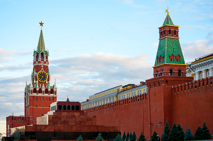 Kremlin: Rusia este interesată de reluarea dialogului cu Uniunea Europeană - kremlin-1543907352.jpg