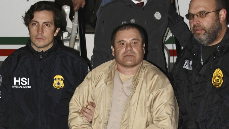 Guvernul american cere confiscarea a peste 12 miliarde de dolari din bunurile traficantului El Chapo - la1550018204sgxqfxbyghsnapimage-1562391041.jpg