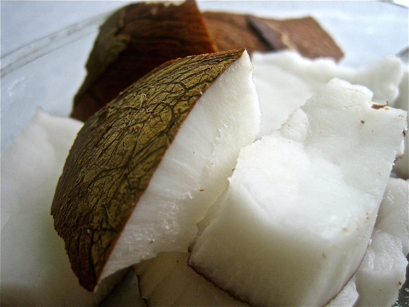 Laptele de cocos, o alternativă  pentru copiii cu intoleranță la lactoză - laptedecocos-1365172295.jpg