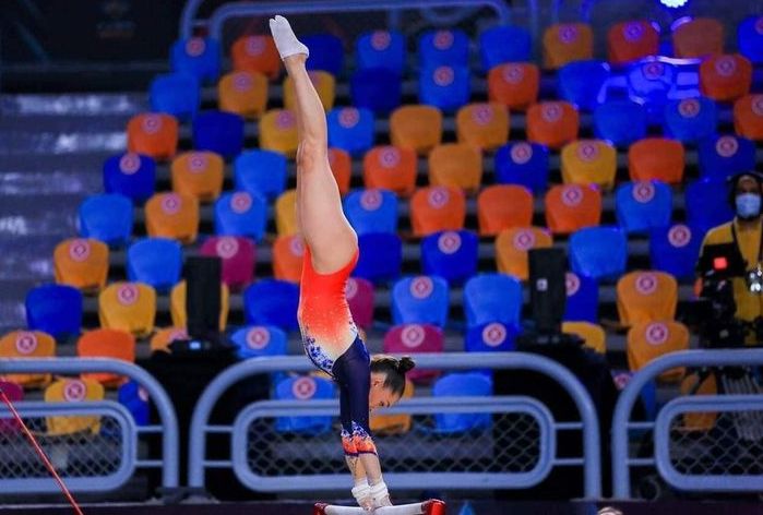 Gimnastică / Larisa Iordache va concura în două finale la Cupa Mondială de la Cairo - lar-1622814612.jpg