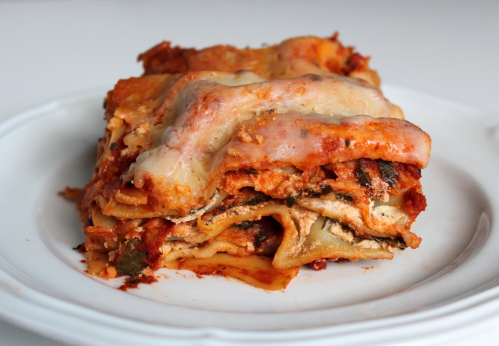 Mii de pachete de lasagna cu carne de cal au fost confiscate în Portugalia - lasagna-1361521294.jpg