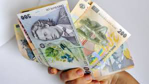 Leul îngenunchează dolarul,  dar pierde în fața euro și a francului - leul-1428335082.jpg