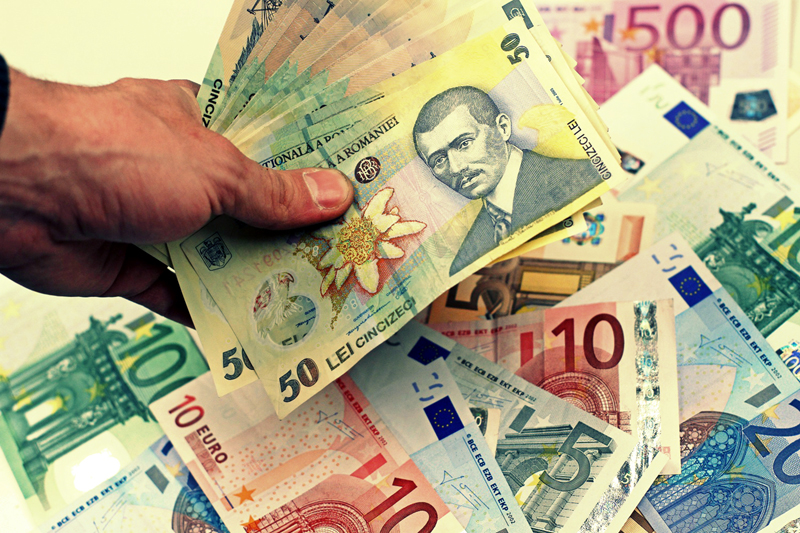 Leul se apreciază față de euro, dar pierde la dolar și francul elvețian - leul-1523632117.jpg