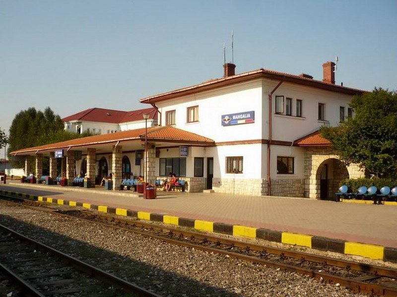 Șapte firme românești, interesate să ia banii pentru modernizarea stațiilor de cale ferată - licitatiicfrgaramangalia-1569262271.jpg