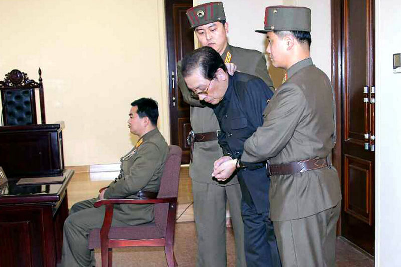 Liderul nord-coreean  a executat toată familia unchiului său - liderulnord-1390830903.jpg