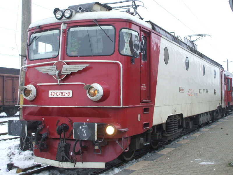 Coliziune între locomotive, în triajul Palas - locomotiva1321885687-1321911432.jpg