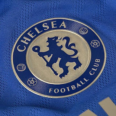 Chelsea va avea un nou sponsor oficial. 40 de milioane de lire pe an! - logochelseafcjersey201220131-1425121512.jpg