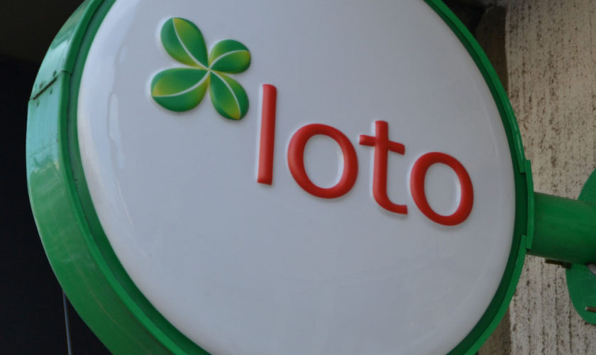 Loteria Română: Report de peste 1,8 milioane de euro la Joker și de peste 1,5 milioane de euro la 6/49 - loteriaromn-1597570022.jpg