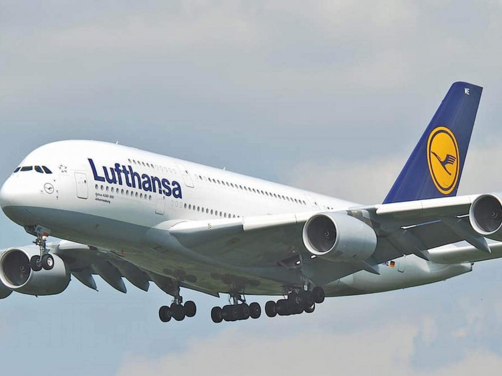 GREVĂ la Lufthansa. Sunt anunțate întârzieri şi anulări de zboruri - lufthansa-1658743463.jpeg