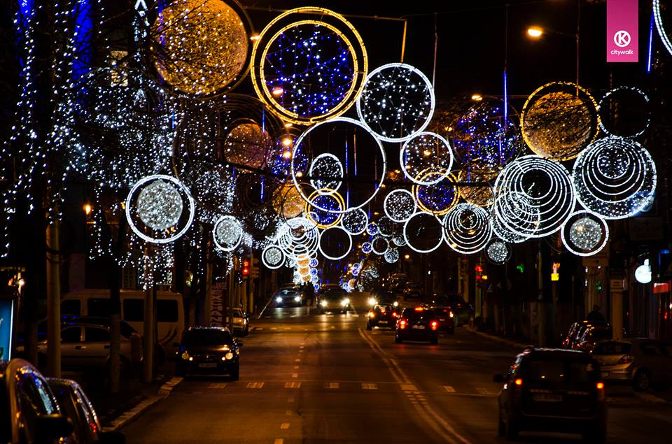 Ce se întâmplă cu luminițele ornamentale de iarnă, de pe străzile Constanței - luminite1417945139-1421152499.jpg