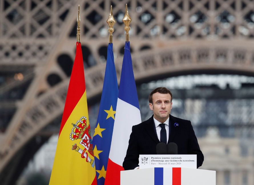 Macron lansează un apel la solidaritate financiară în zona euro - macron-1584623062.jpg