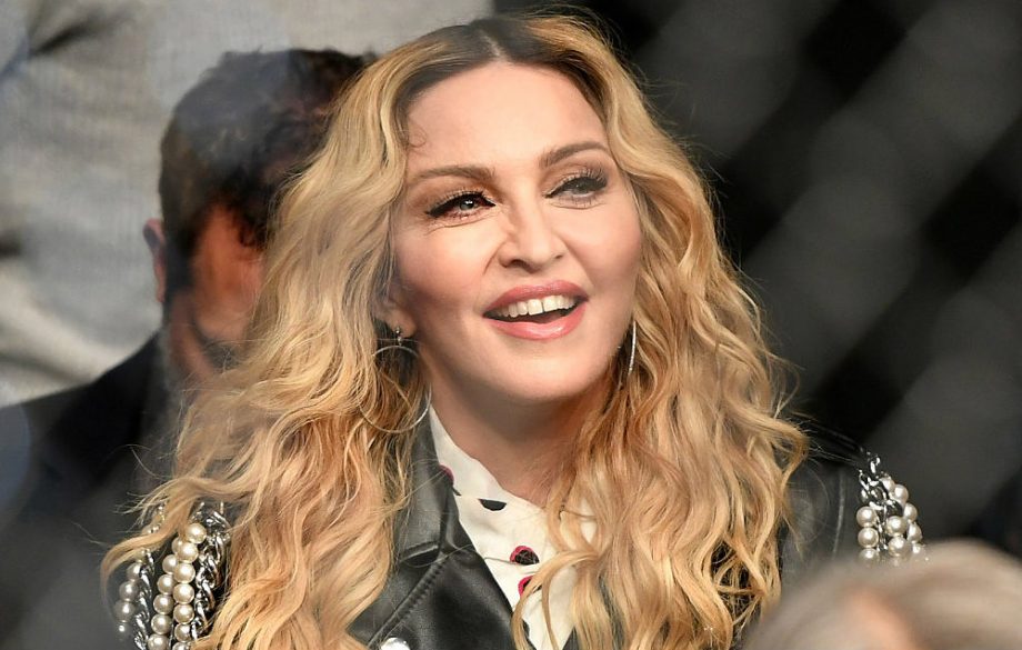 Madonna împlinește 60 de ani. Sărbătorește în Maroc - madonnaheadshot920x585-1534421177.jpg