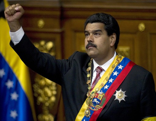 Maduro, învestit în funcția de președinte al Venezuelei - maduro-1366440106.jpg