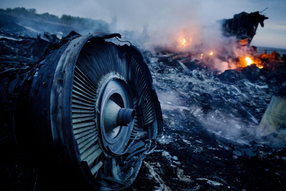 Zborul MH17: Familiile victimelor din Germania vor să atace Ucraina în instanță - malaysiaairlinesamsterdamukraine-1411306224.jpg
