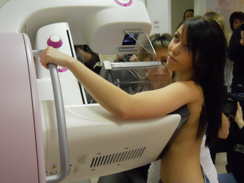 Cancerul de sân, cea mai răspândită formă de cancer - mamograf-1349985486.jpg