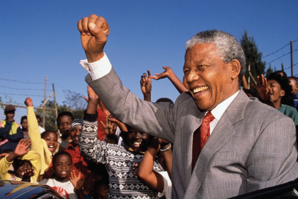 Nelson Mandela a fost externat și s-a întors la Johannesburg - mandela-1377935420.jpg