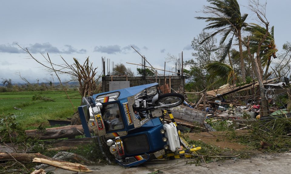 Taifunul Mangkhut a provocat dezastru în Filipine și mai multe regiuni din China - mangkhut-1537163940.jpg