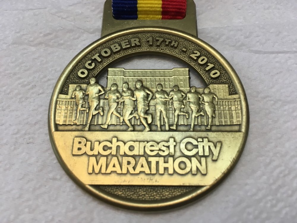 Atletism: Moldoveanul Ivan Siuris a câștigat ediția 2021 a Maratonului Internațional București - maratonbucuresti-1635676215.jpg