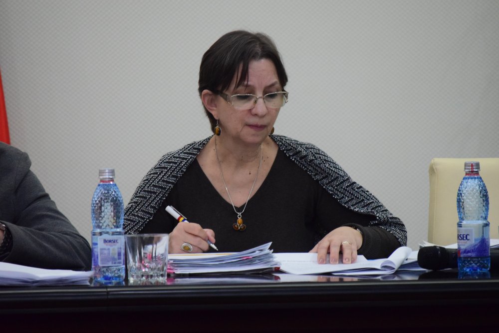 Secretarul Primăriei Constanța, Marcela Enache, iese la pensie - marcelaenachepensie-1582924074.jpg