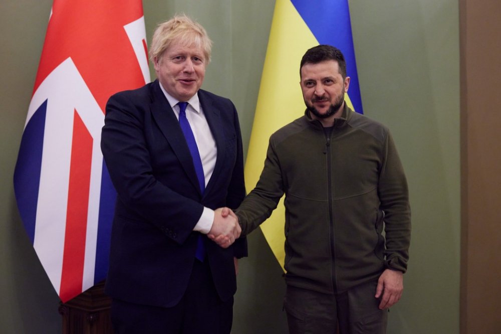 Marea Britanie va acorda Ucrainei un ajutor militar suplimentar de un miliard de lire sterline - mareabritanieajutorr-1656596886.jpg