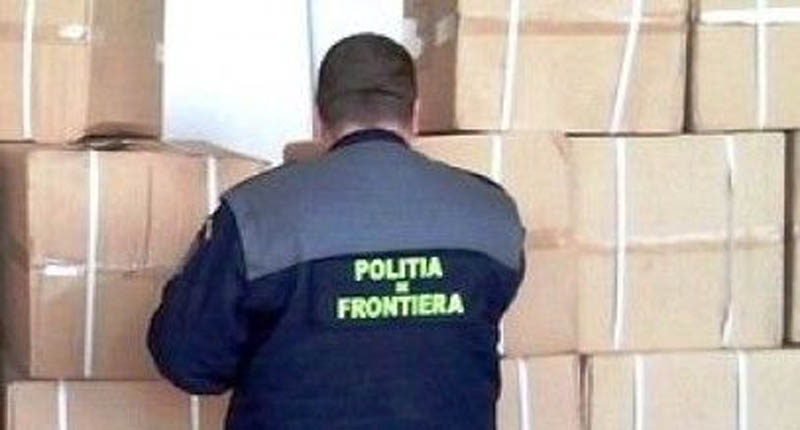 Marfă contrafăcută, săltată de polițiștii de frontieră din Constanța - marfacontrafacuta-1396375335.jpg
