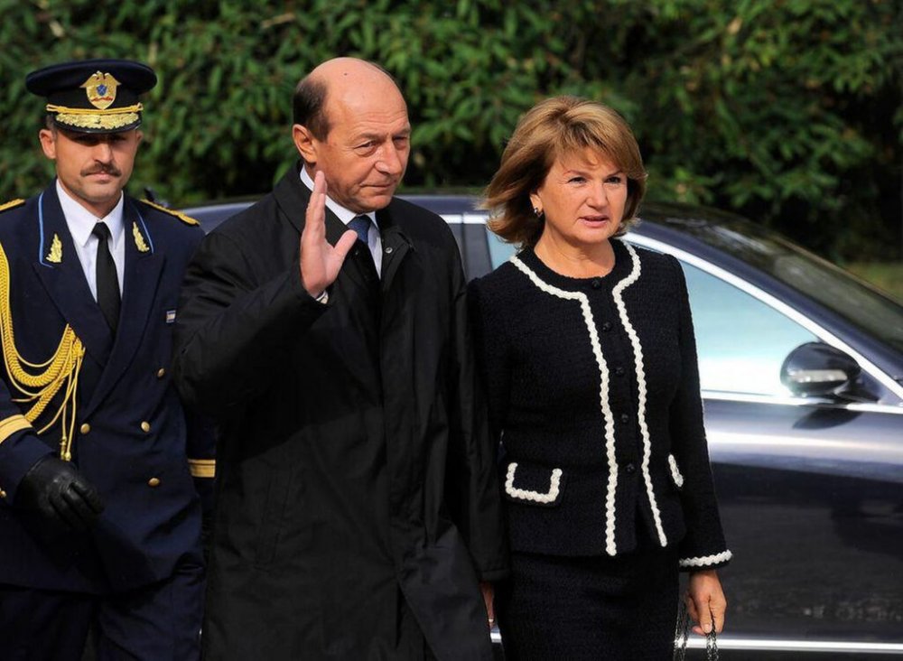 Maria Băsescu, primele detalii despre starea de sănătate a lui Traian Băsescu - mariabasescuv111024x750-1648553403.jpg
