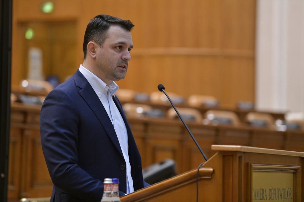 Deputatul Marian Cruşoveanu: „Rețeaua de drumuri a județului Constanța se va extinde” - marian-crusoveanu-2-1706274929.jpg