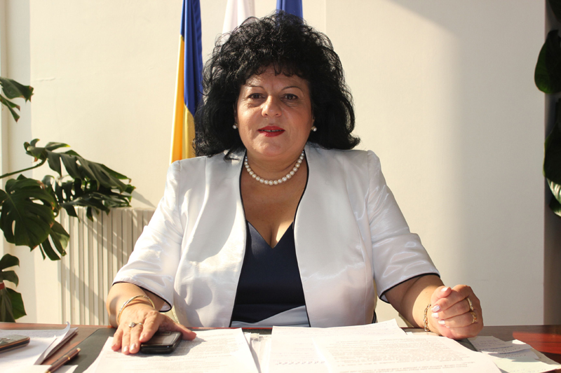 Primarul de la Cumpăna, Mariana Gâju, la Conferința internațională privind gestionarea deșeurilor - marianagaju41375462005-1432901275.jpg