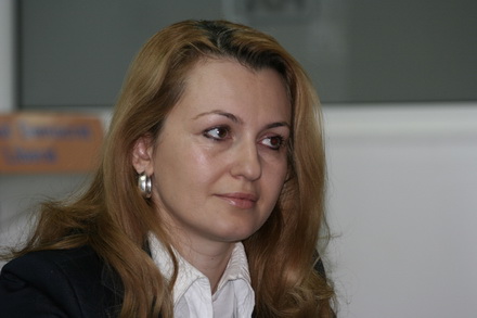 Pornografia infantilă, pe agenda de lucru a deputatului Maria Stavrositu - mariastavrositu-1317844091.jpg