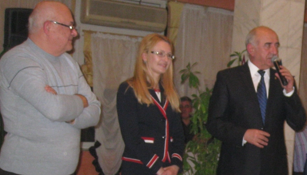 Maria Stavrositu a obținut sprijinul rezerviștilor și veteranilor constănțeni - mariastavrositurezervisti1354114-1354179833.jpg