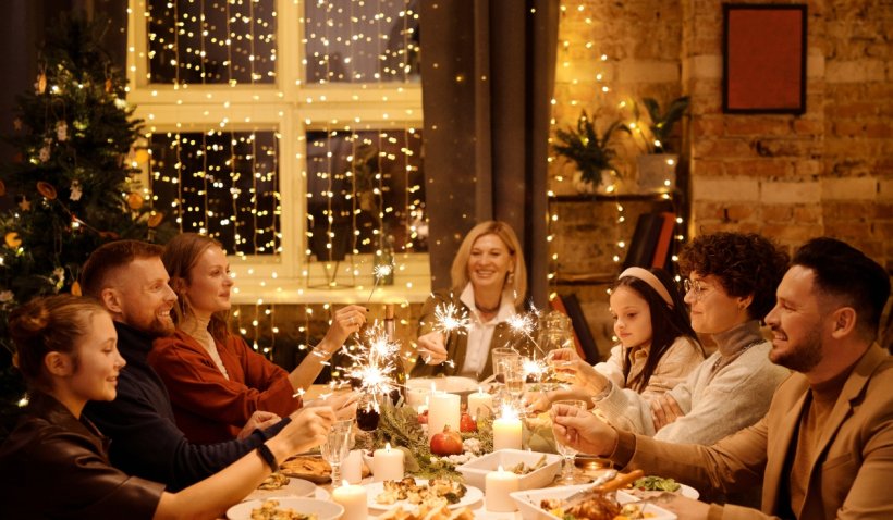InfoCons, sfaturi pentru masa de Crăciun. Cum putem mânca sănătos şi inteligent - masa-1671905846.jpg